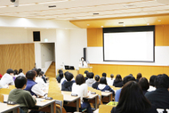 講演会「レジリエンスを鍛える-しなやかで折れない心を育てる」