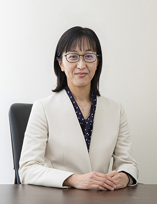 学校法人衛生学園 神奈川衛生学園専門学校 学校長 笹倉 淳子